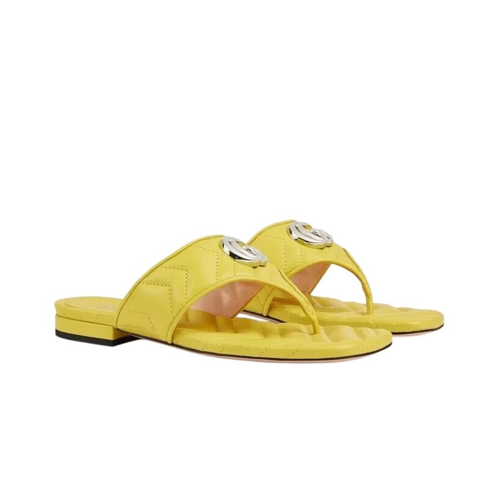 Gucci GG Marmont Chevron Matelassé Thong Sandals EU 37 US 7 Yellow Leather NIB